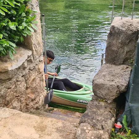 Waterfall House Getaway ヴィラ *