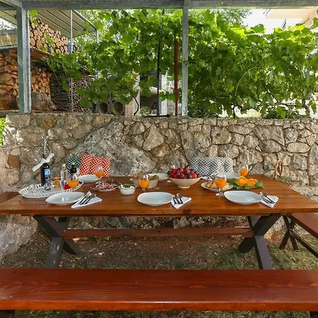Waterfall House Getaway فيلة