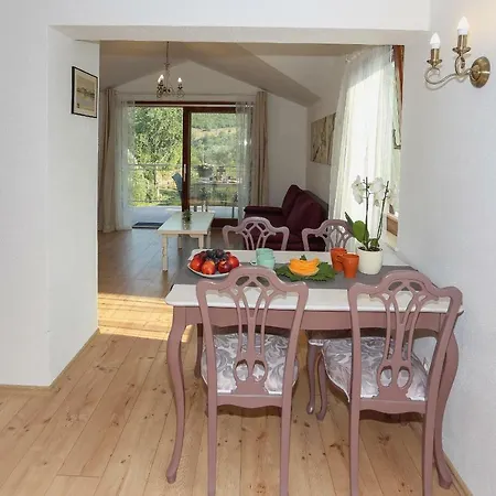 Villa Waterfall House Getaway Trilj
